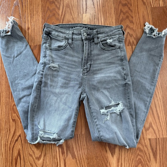 American Eagle Outfitters Denim - EUC, AE Next Level Super High-Waisted 
Jegging, Size 4